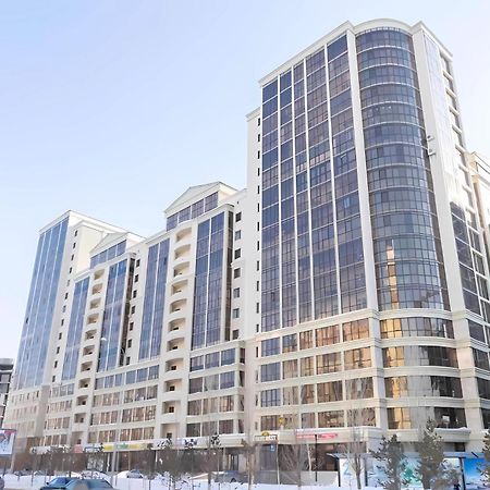 Комфортная Квартира В Центре Города Astana Zewnętrze zdjęcie